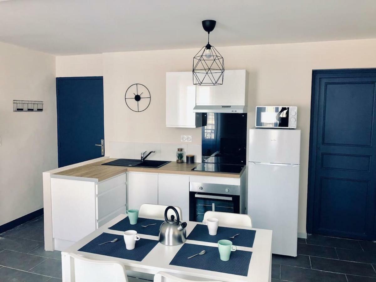 Spacieux, Climatisé, Quartier Calme, Proche Château, Le Cocon De Joy Appartement *